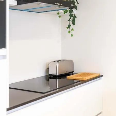 Apartamento Chic 2-bedroom Haven In